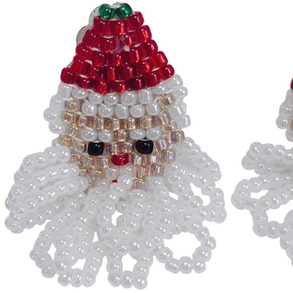 Vintage Beaded Santa Clip On Earrings Christmas Handmade Holiday Jolly Jewelry - Picture 4 of 10